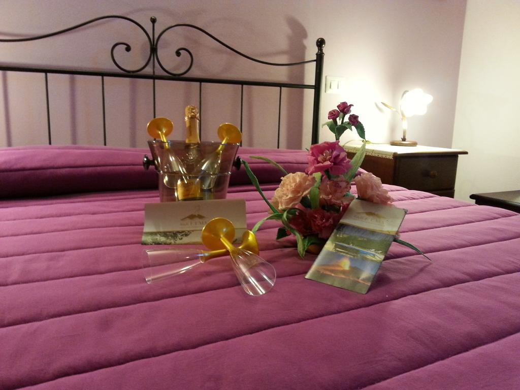 Etma Bed & Breakfast Sant'Alfio ภายนอก รูปภาพ