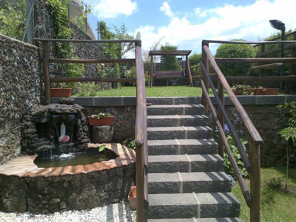 Etma Bed & Breakfast Sant'Alfio ภายนอก รูปภาพ