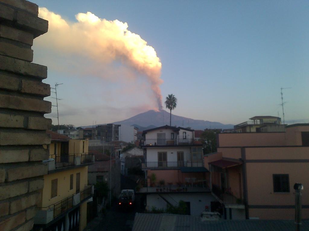 Etma Bed & Breakfast Sant'Alfio ภายนอก รูปภาพ